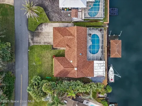 284 Hiawatha Way Melbourne Beach FL 32951