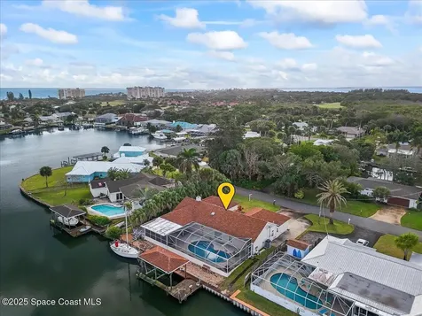 284 Hiawatha Way Melbourne Beach FL 32951