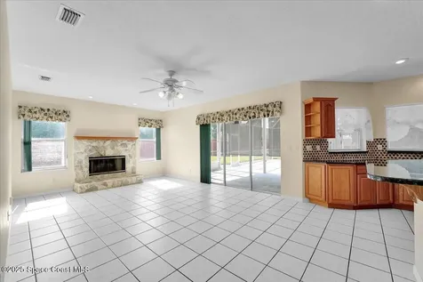 593 Jillotus Street Merritt Island FL 32952