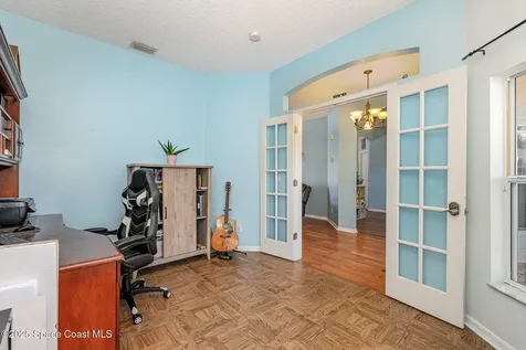882 Cochran Road SE Palm Bay FL 32909