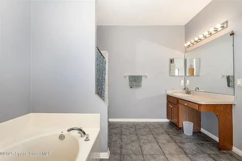 882 Cochran Road SE Palm Bay FL 32909