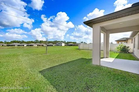 201 Bubbling Lane NW Palm Bay FL 32907