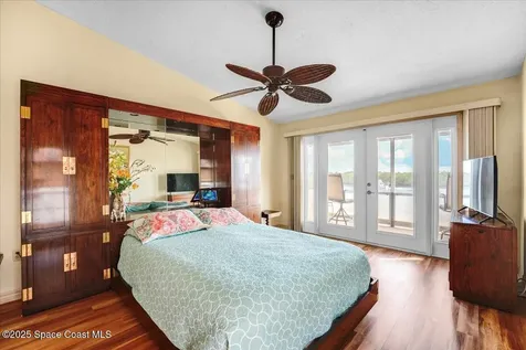2570 Sykes Creek Drive Merritt Island FL 32953