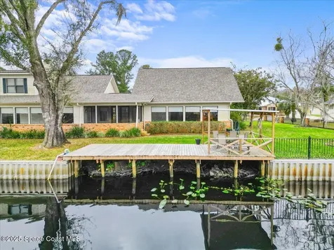 1610 Yellow Brick Road Astor FL 32102