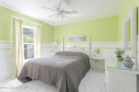 1263 Perry Avenue NW Palm Bay FL 32907