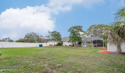 1263 Perry Avenue NW Palm Bay FL 32907