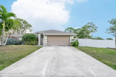 1263 Perry Avenue NW Palm Bay FL 32907