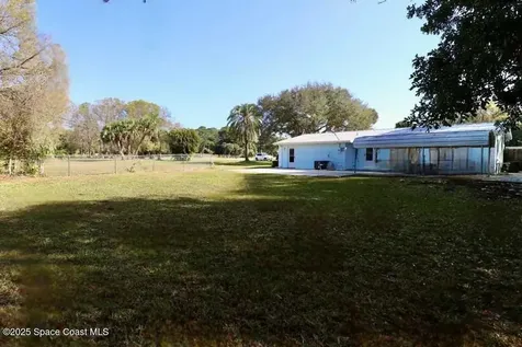 1835 42nd Avenue Vero Beach FL 32960
