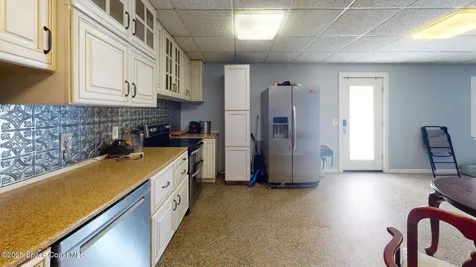 1835 42nd Avenue Vero Beach FL 32960