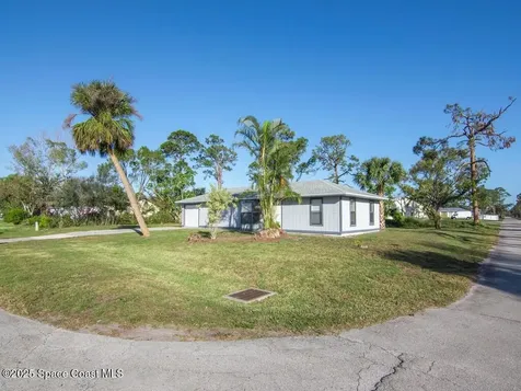 6502 Kenwood Road Fort Pierce FL 34951
