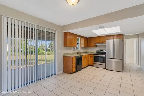 6502 Kenwood Road Fort Pierce FL 34951