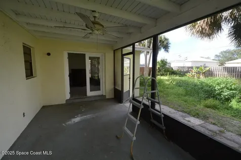 128 Crown Avenue NE Palm Bay FL 32907