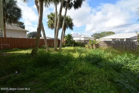 128 Crown Avenue NE Palm Bay FL 32907
