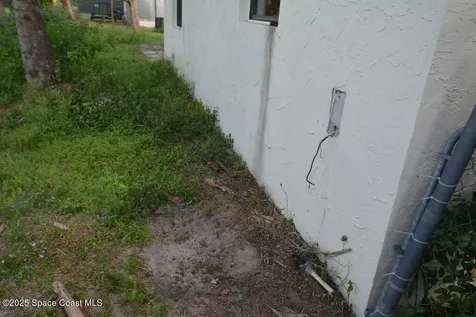 128 Crown Avenue NE Palm Bay FL 32907