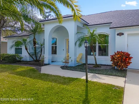 2463 Woodfield Circle Melbourne FL 32904