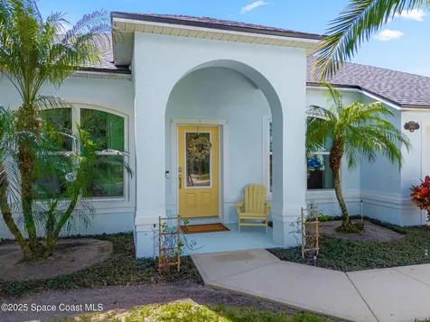 2463 Woodfield Circle Melbourne FL 32904