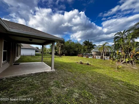 1556 Eastlake Lane Sebastian FL 32958