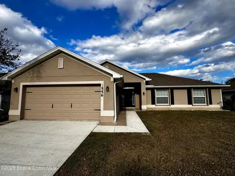 1556 Eastlake Lane Sebastian FL 32958
