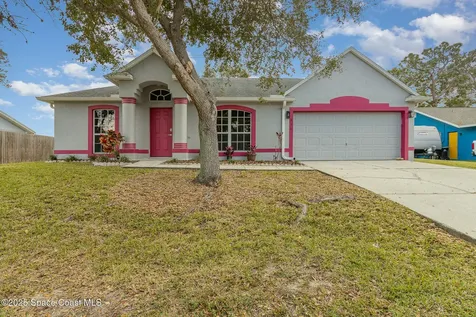 835 Glencove Avenue NW Palm Bay FL 32907