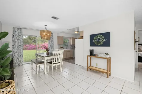 172 E Haven Drive Melbourne FL 32904