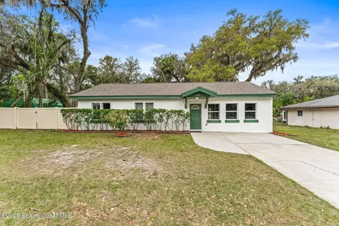 515 N Division Street Oviedo FL 32765