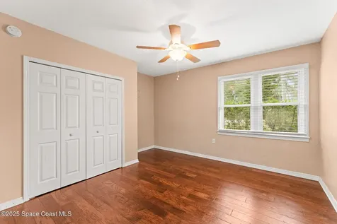 515 N Division Street Oviedo FL 32765
