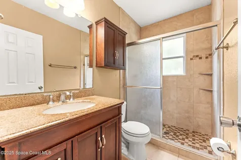 515 N Division Street Oviedo FL 32765
