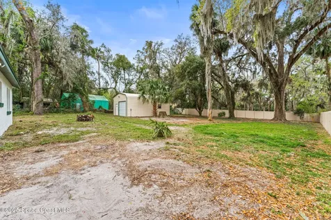 515 N Division Street Oviedo FL 32765