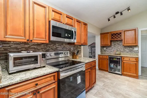510 Entrada Street SE Palm Bay FL 32909