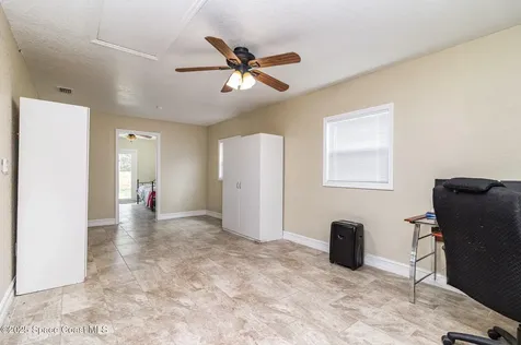 510 Entrada Street SE Palm Bay FL 32909