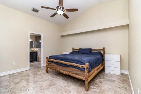 510 Entrada Street SE Palm Bay FL 32909