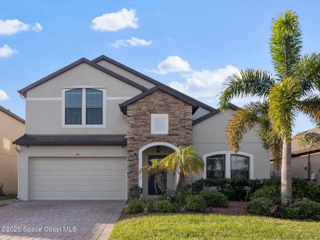 950 Dillard Drive SE Palm Bay FL 32909