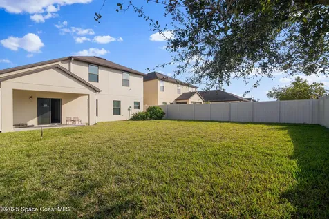 950 Dillard Drive SE Palm Bay FL 32909