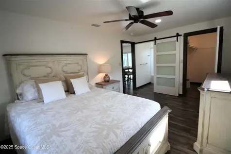 1011 Colonial Avenue SE Palm Bay FL 32909