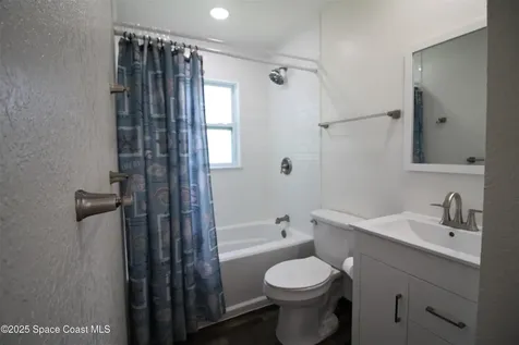 1011 Colonial Avenue SE Palm Bay FL 32909