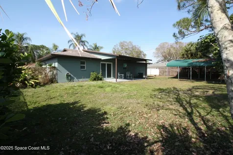 1011 Colonial Avenue SE Palm Bay FL 32909