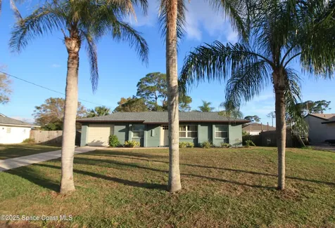 1011 Colonial Avenue SE Palm Bay FL 32909