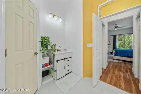 1185 Harper Boulevard SW Palm Bay FL 32908
