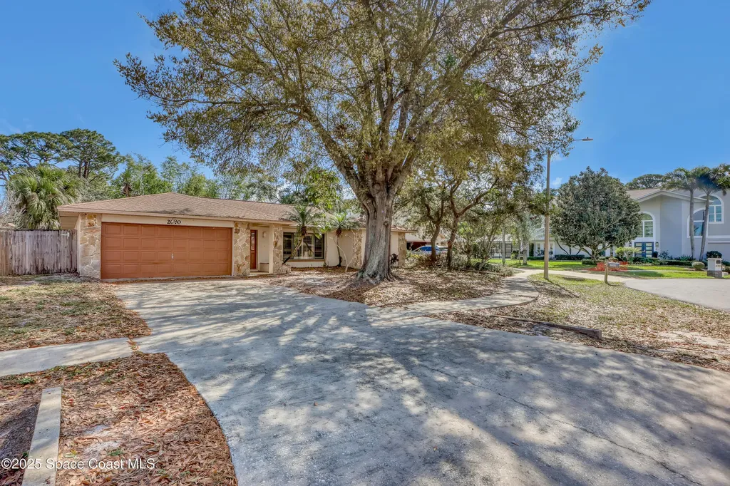 2070 Mona Court Merritt Island FL 32952