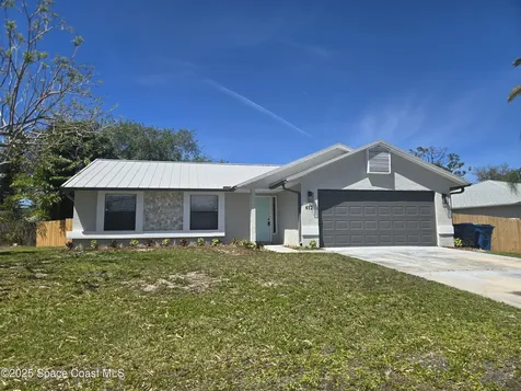 612 Rostock Circle NW Palm Bay FL 32907