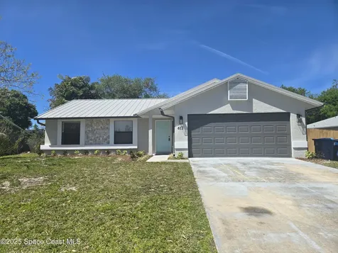 612 Rostock Circle NW Palm Bay FL 32907