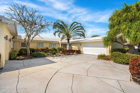 561 Capri Road Cocoa Beach FL 32931