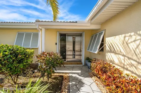 561 Capri Road Cocoa Beach FL 32931