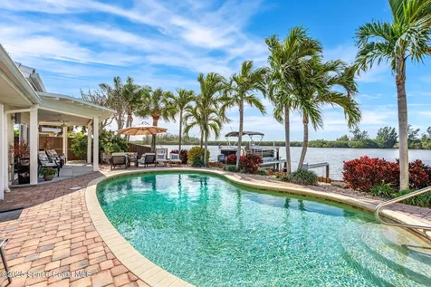 561 Capri Road Cocoa Beach FL 32931