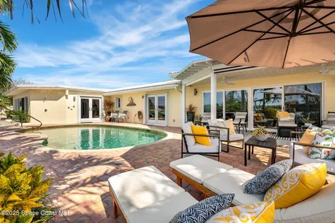 561 Capri Road Cocoa Beach FL 32931