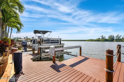 561 Capri Road Cocoa Beach FL 32931