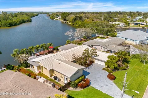 561 Capri Road Cocoa Beach FL 32931