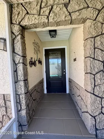 667 Walnut Drive Melbourne FL 32935