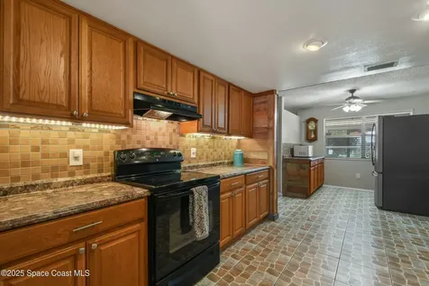 605 Clarke Avenue Melbourne FL 32935