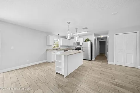 941 Palo Alto Street SE Palm Bay FL 32909